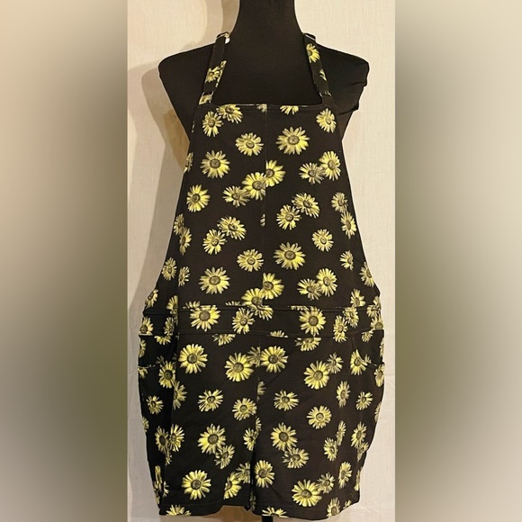 torrid Pants - Sunflower black Shortall NWT
